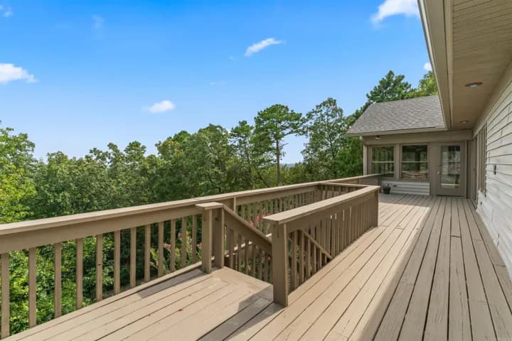 Property at 10  Bolada cir - Image 17