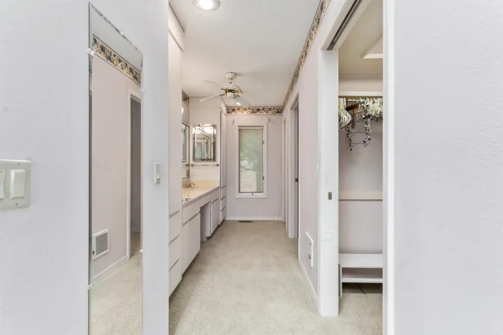 Property at 10  Bolada cir - Image 21
