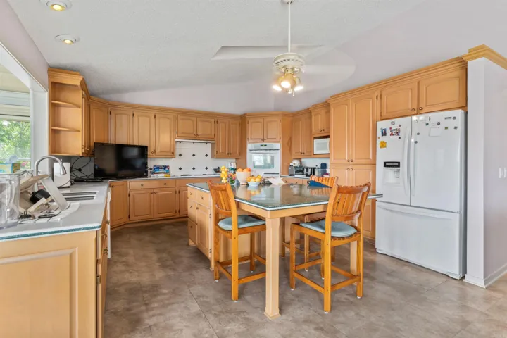 Property at 10  Bolada cir - Image 11