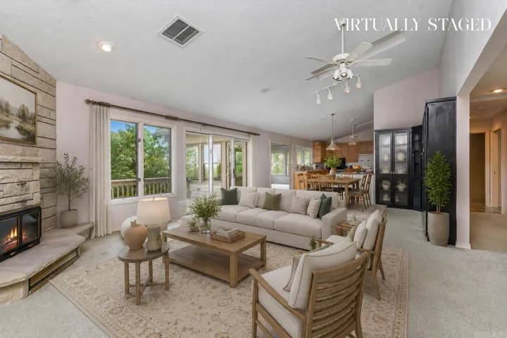 Property at 10  Bolada cir - Image 6
