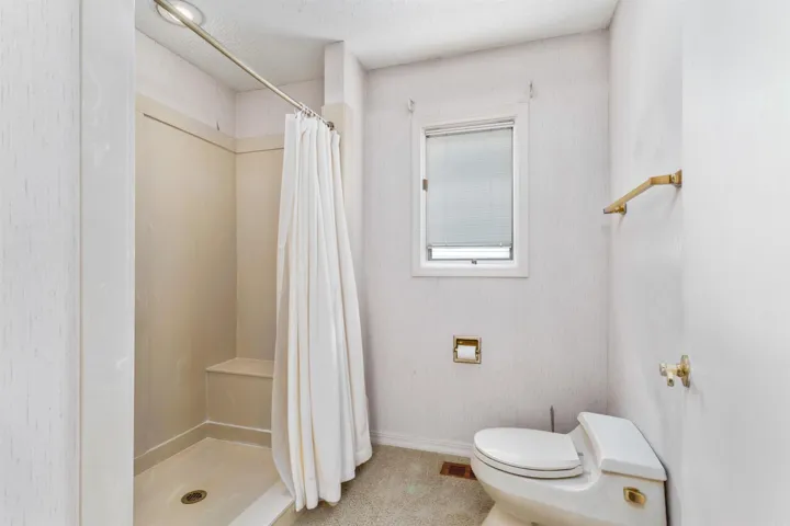 Property at 10  Bolada cir - Image 23