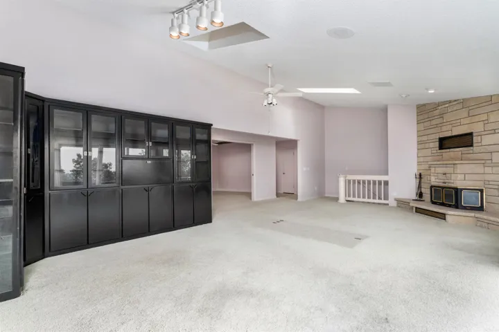Property at 10  Bolada cir - Image 8