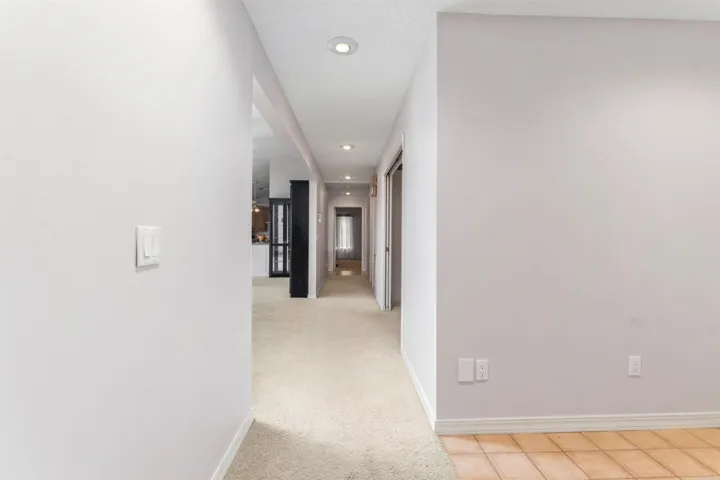 Property at 10  Bolada cir - Image 4