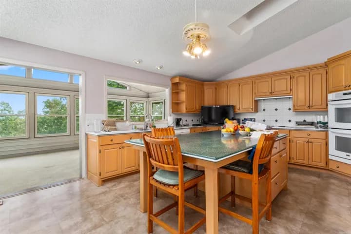 Property at 10  Bolada cir - Image 9