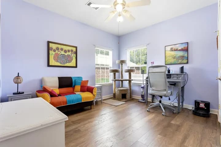 Property at 203  Stagecoach village - Image 26