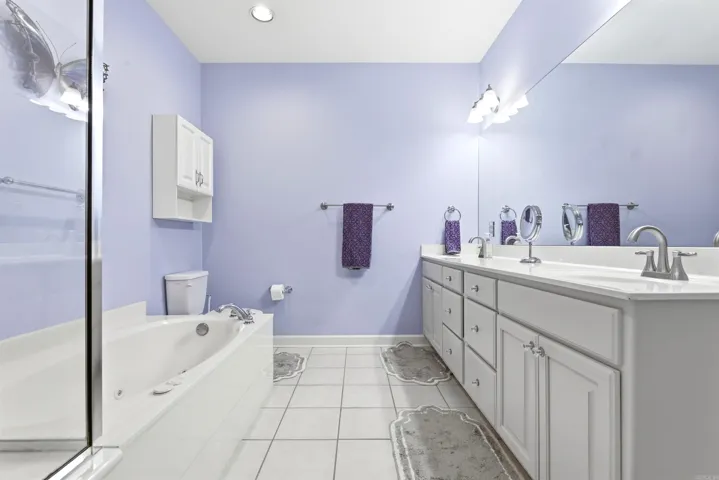 Property at 203  Stagecoach village - Image 22