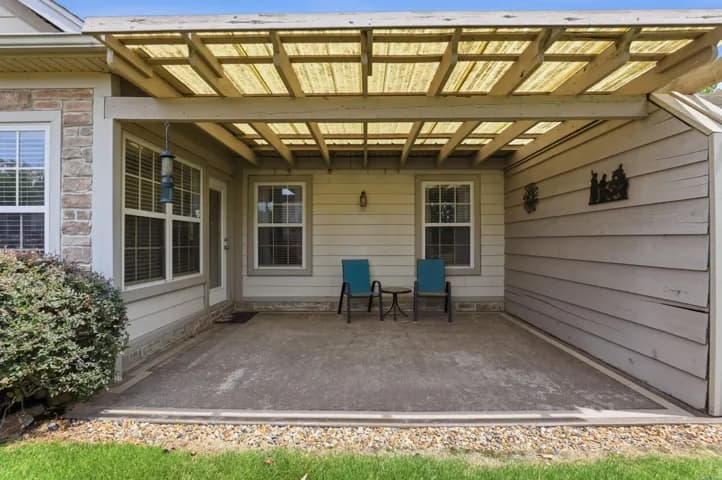 Property at 203  Stagecoach village - Image 32