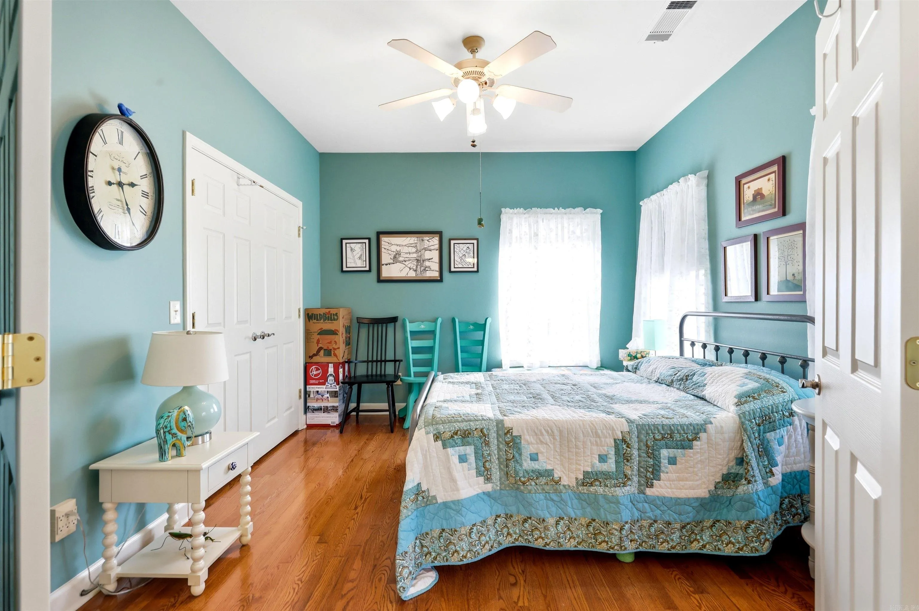 Property at 1707  Stagecoach village - Image 27
