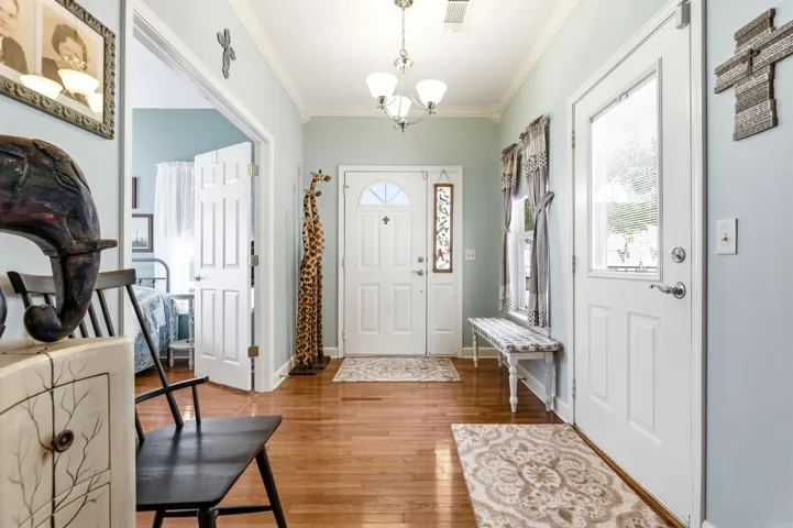 Property at 1707  Stagecoach village - Image 6