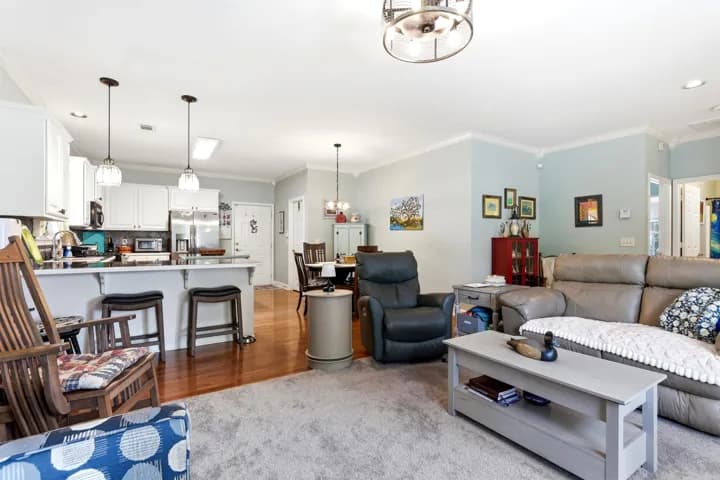 Property at 1707  Stagecoach village - Image 10