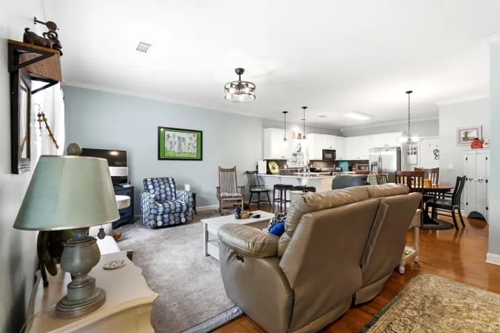 Property at 1707  Stagecoach village - Image 7