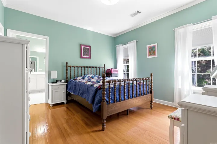 Property at 1707  Stagecoach village - Image 18