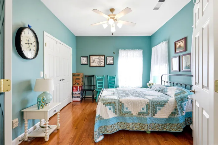 Property at 1707  Stagecoach village - Image 27