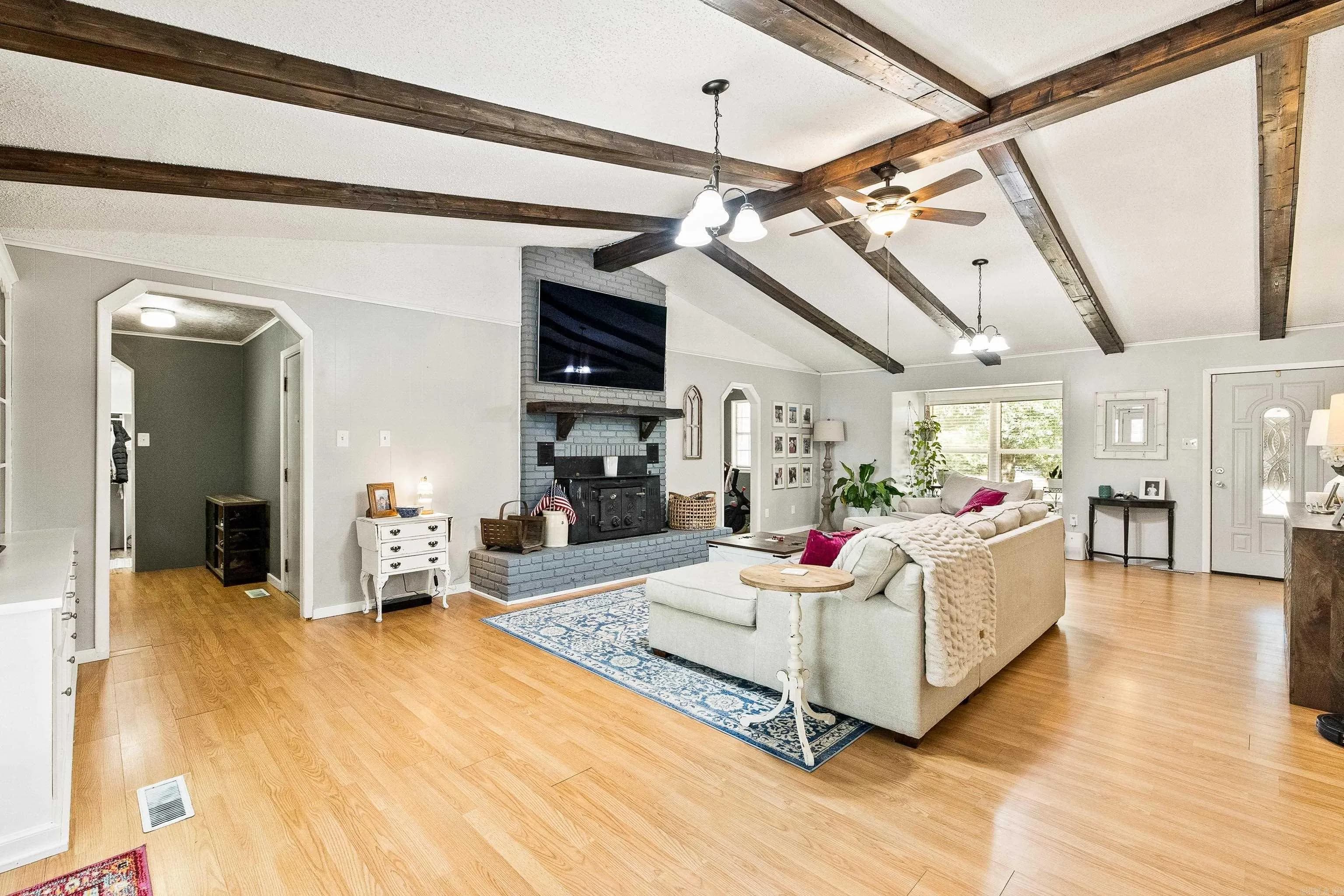 Property at 20105  Forrester lane - Image 4