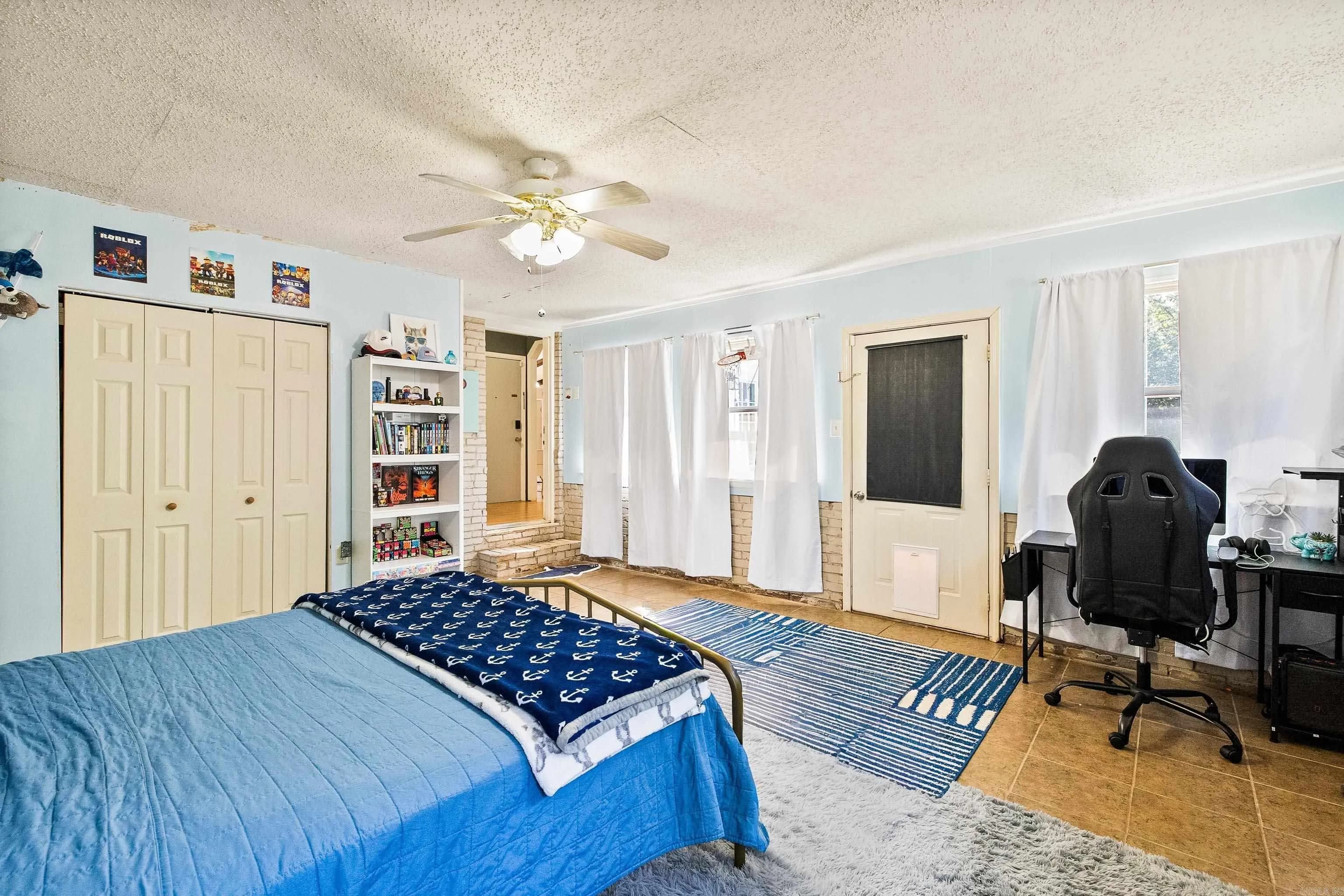 Property at 20105  Forrester lane - Image 20