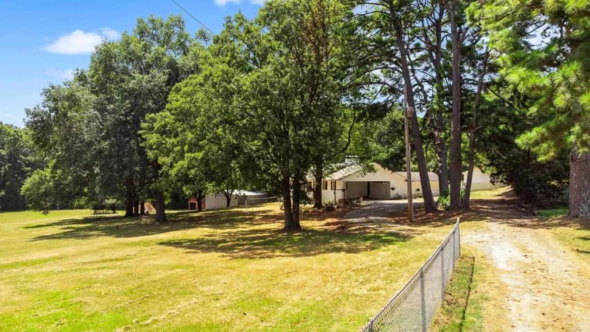 Property at 20105  Forrester lane - Image 32