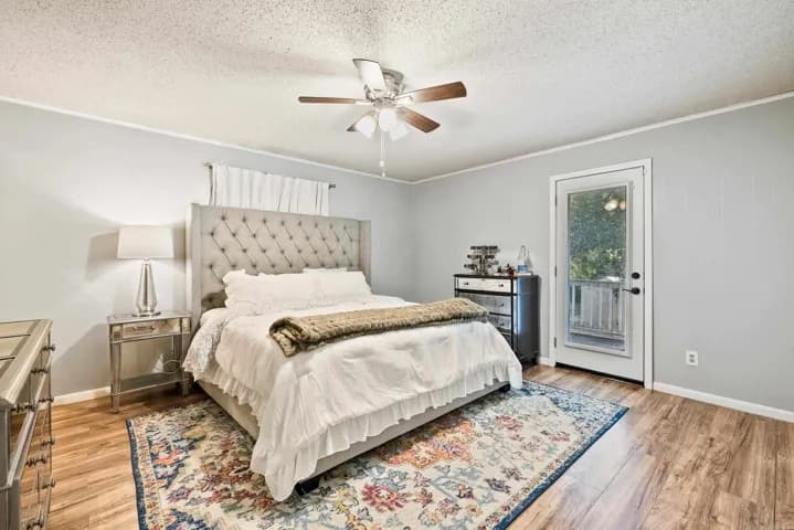 Property at 20105  Forrester lane - Image 12