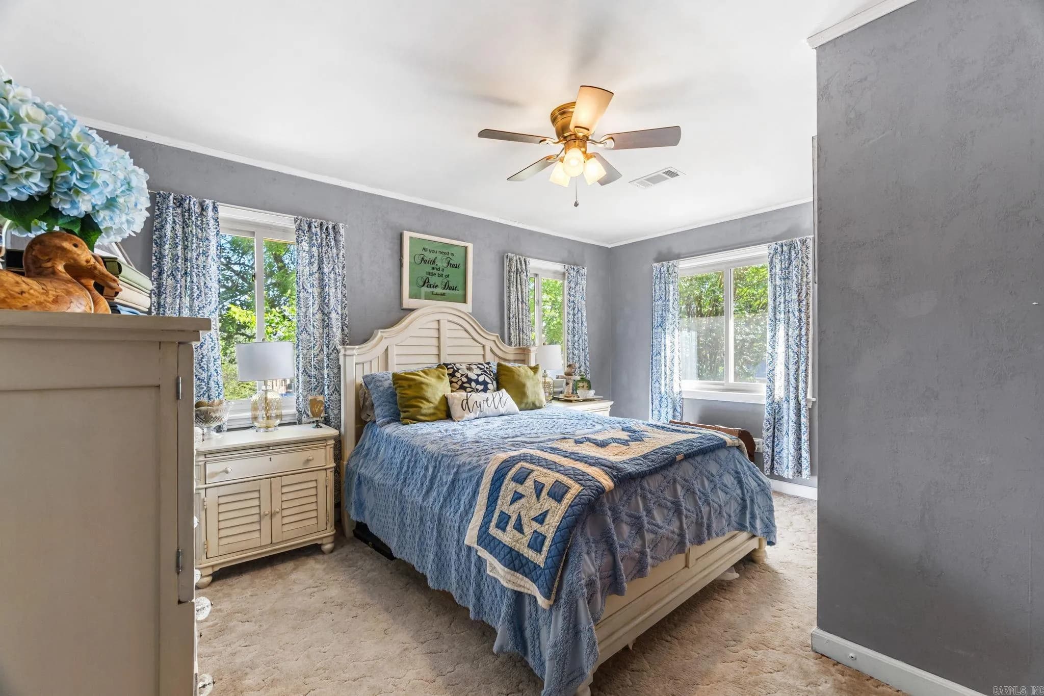 Property at 1325  Skyline drive - Image 17