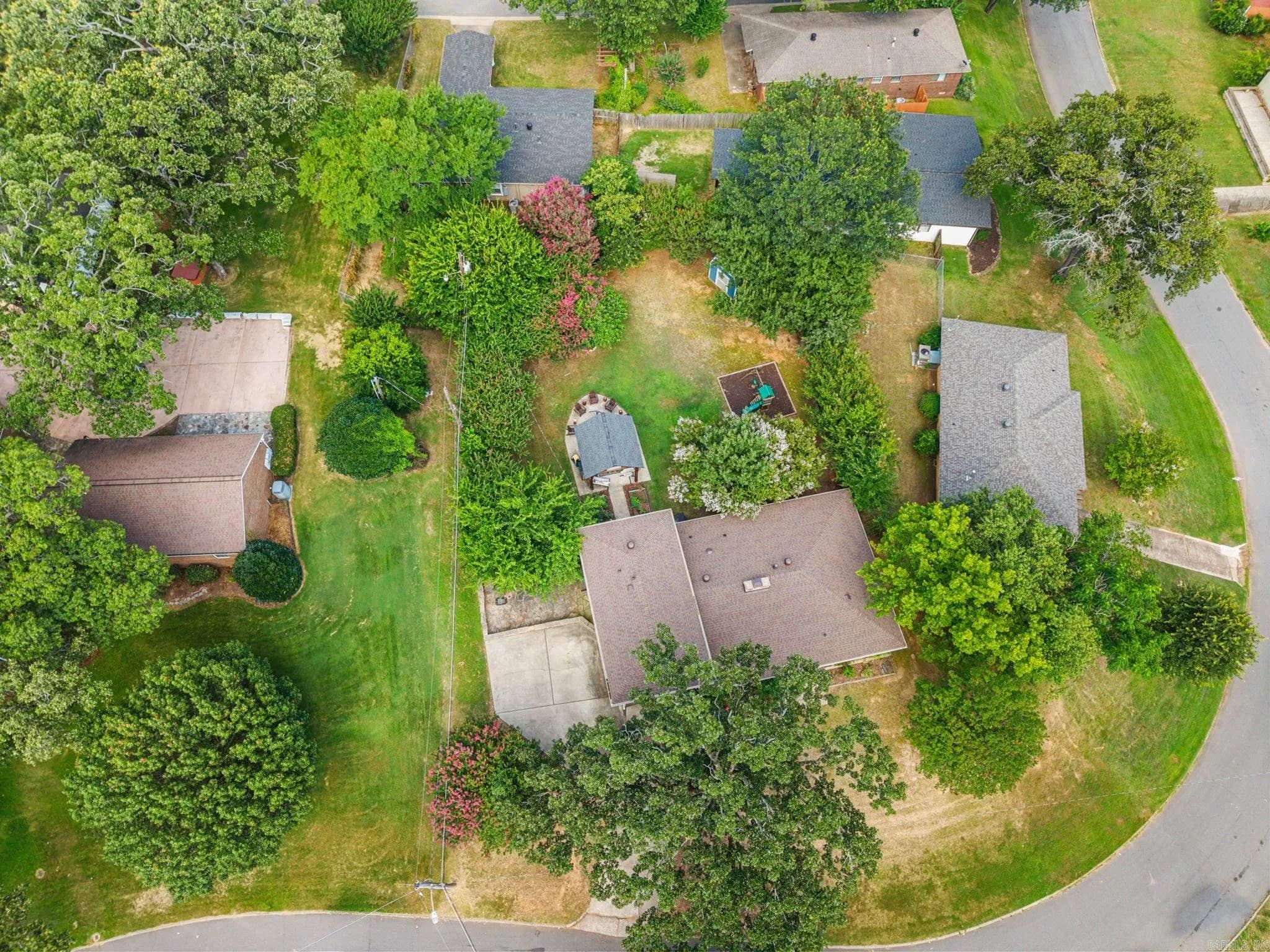Property at 1325  Skyline drive - Image 39