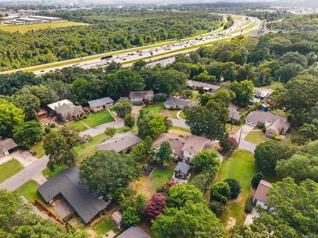 Property at 1325  Skyline drive - Image 41