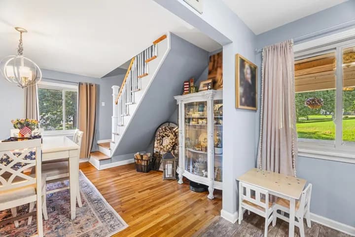Property at 1325  Skyline drive - Image 24