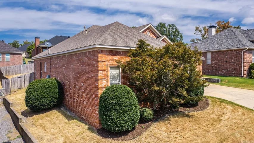 Property at 245  Summit valley - Image 38