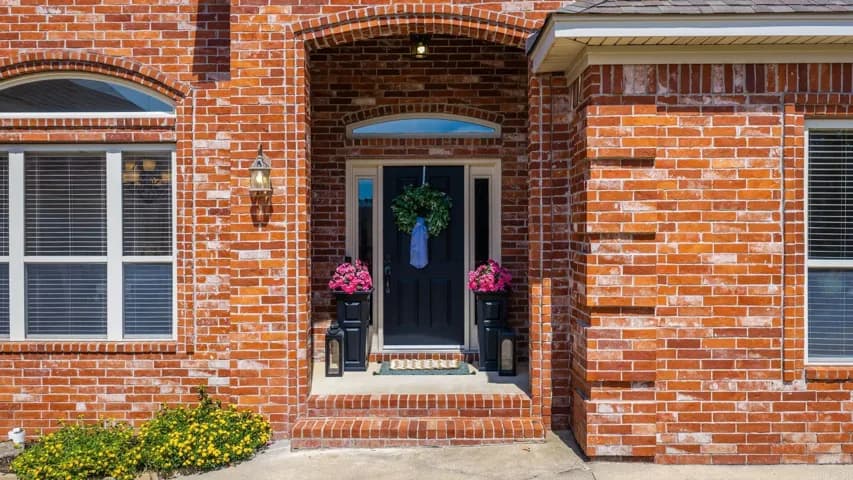 Property at 245  Summit valley - Image 4