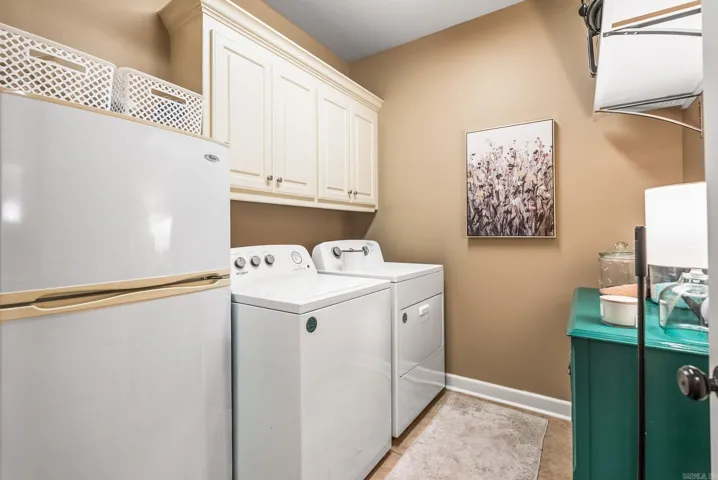 Property at 245  Summit valley - Image 18