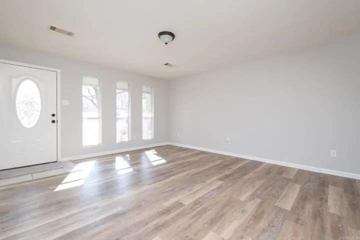 Property at 10  Yaqui - Image 3
