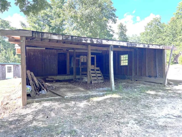 Property at 1770  Old hickory - Image 18
