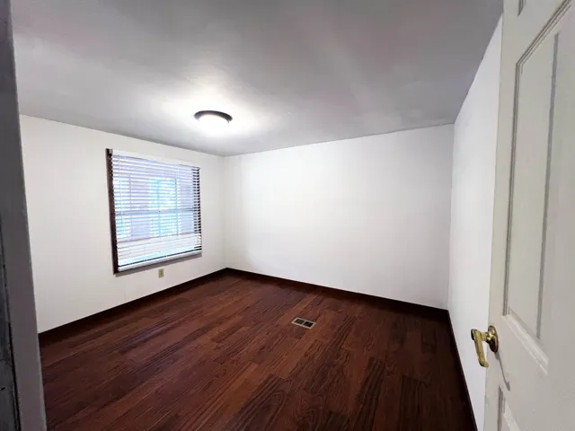 Property at 1770  Old hickory - Image 14