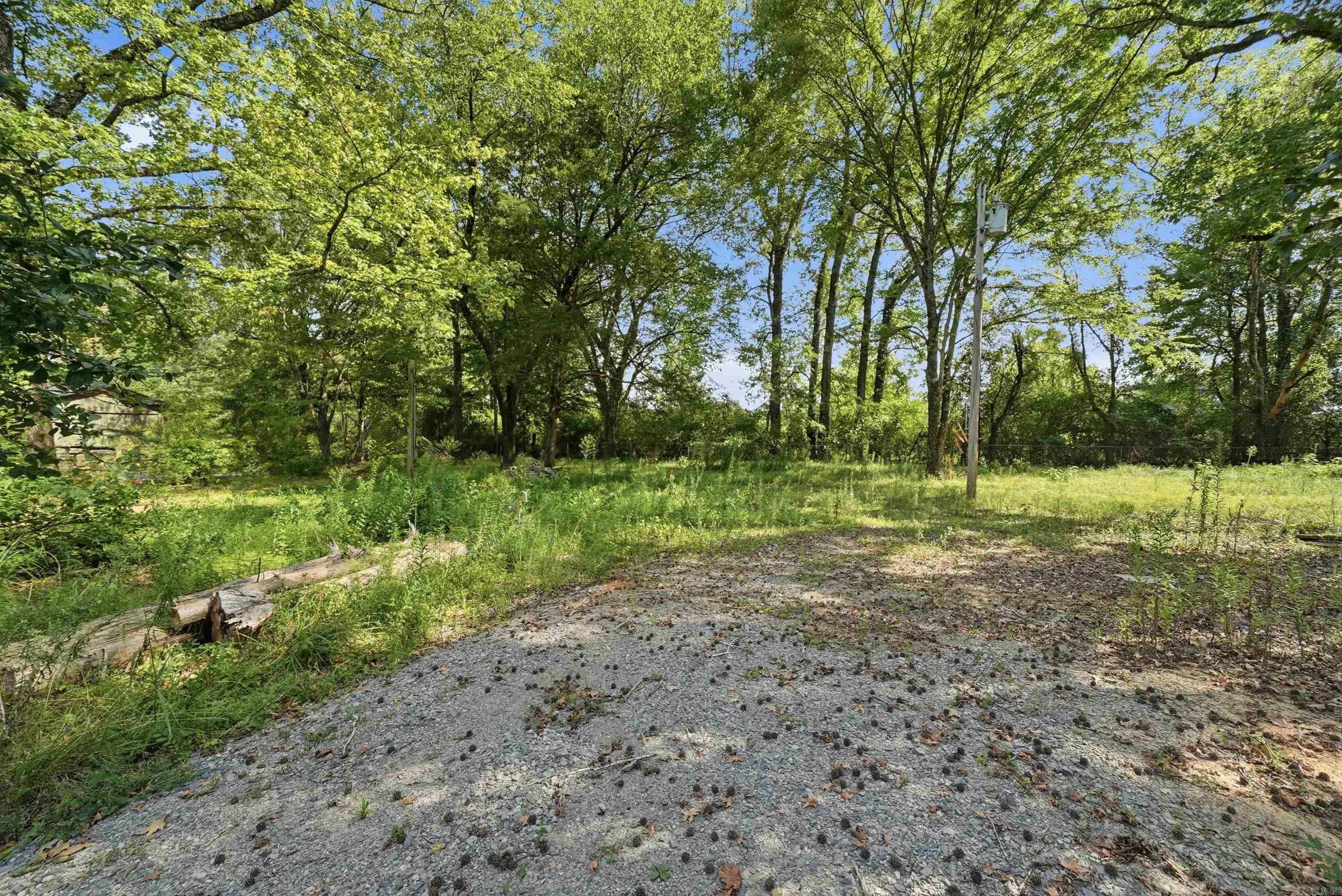 Property at 24 W Mobbs - Image 1
