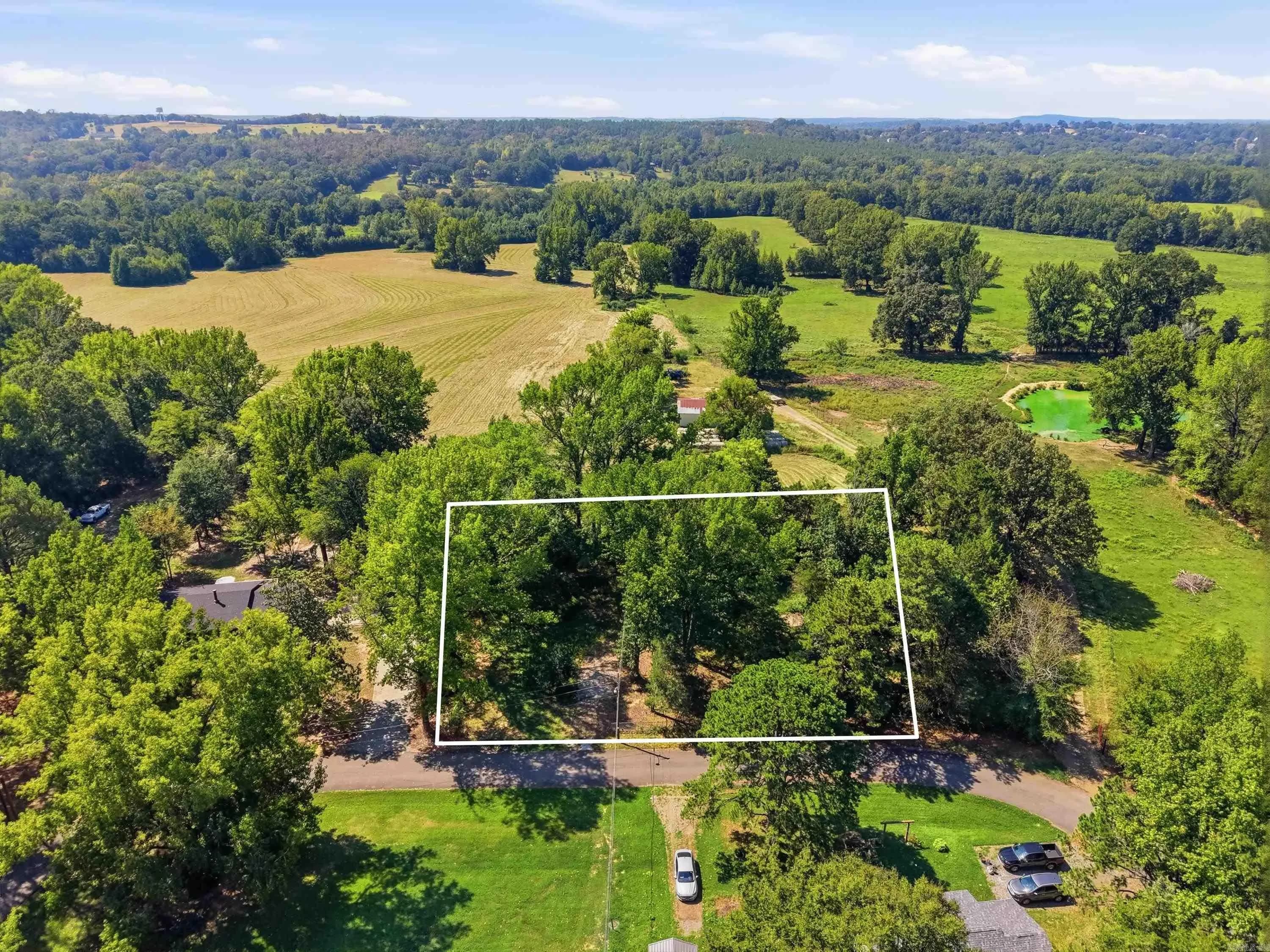 Property at 24 W Mobbs - Image 2